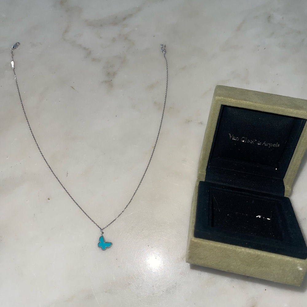 VAN CLEEF NECKLACE